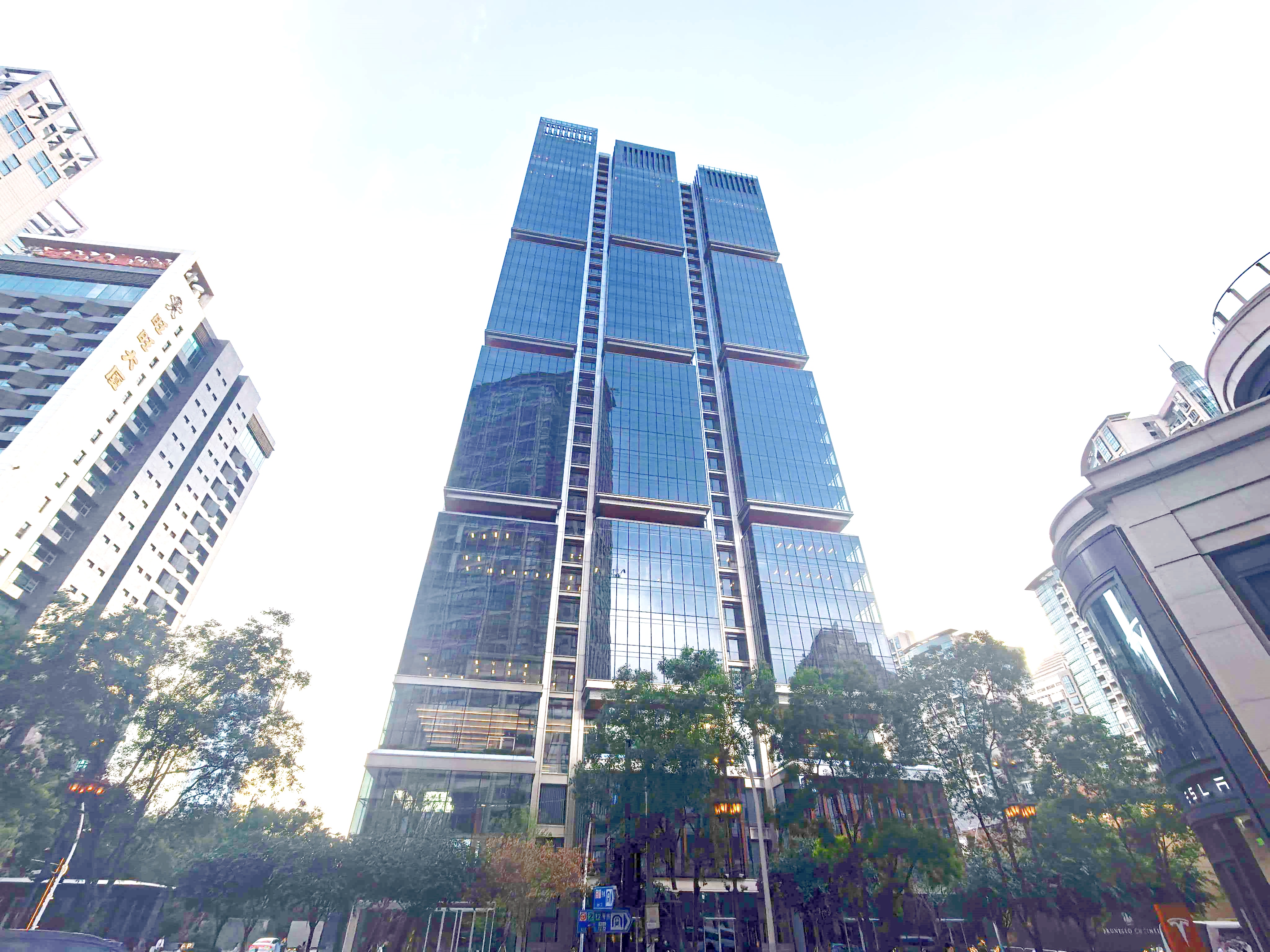 20米挑高大堂
